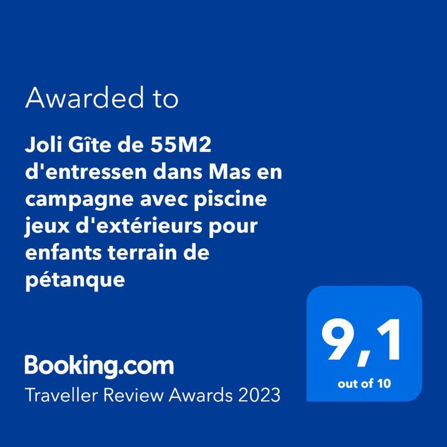 Offrez-Vous Un Sejour Dans Notre Gite A Entressen Une Grande Piscine Pour Se Rafraichir ,Un Espace De Jeux Pour Enfants Pour Des Heures De Divertissement Un Terrain De Petanque Pour Des Parties Endiablees Kültér fotó
